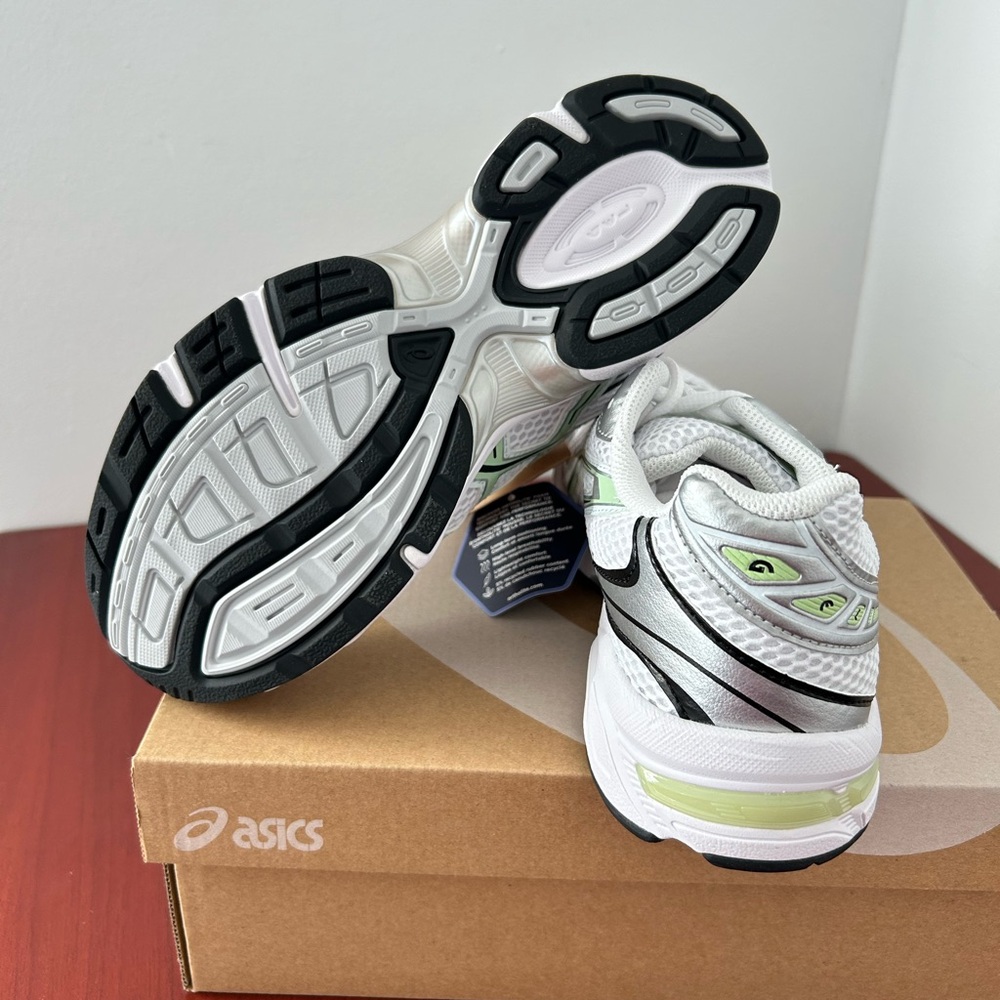 Asics Women's GEL-1130 Shoe - Picture 4 of 8